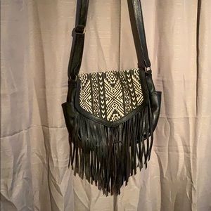 Long strap shoulder bag